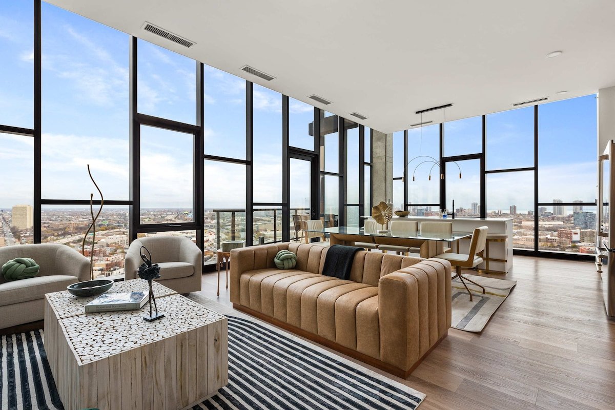 Top of River West: Luxe Penthouse for Groups gallery image 2