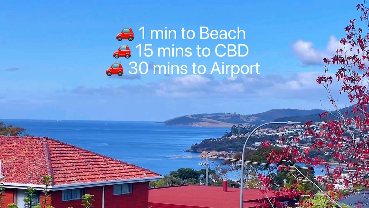 Two-Level Family Apt · Beach Nearby · 15min to CBD gallery image 5