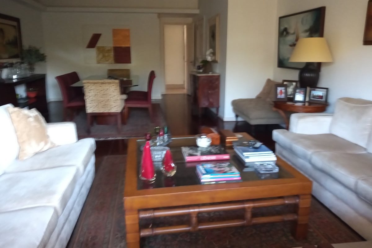 Condomínio Fechado, Barra, 4 quartos gallery image 2