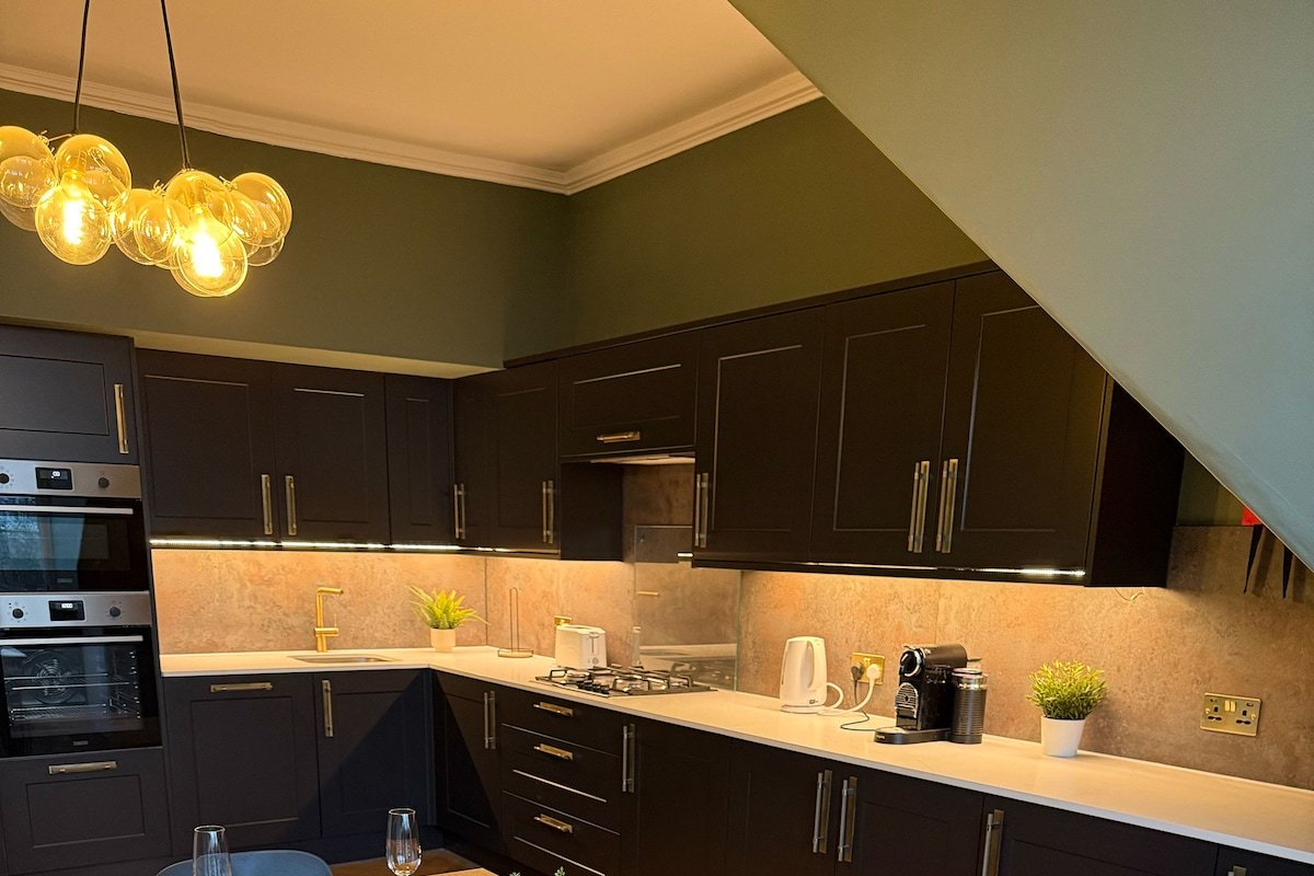 3 Bed Central New Town Flat gallery image 4