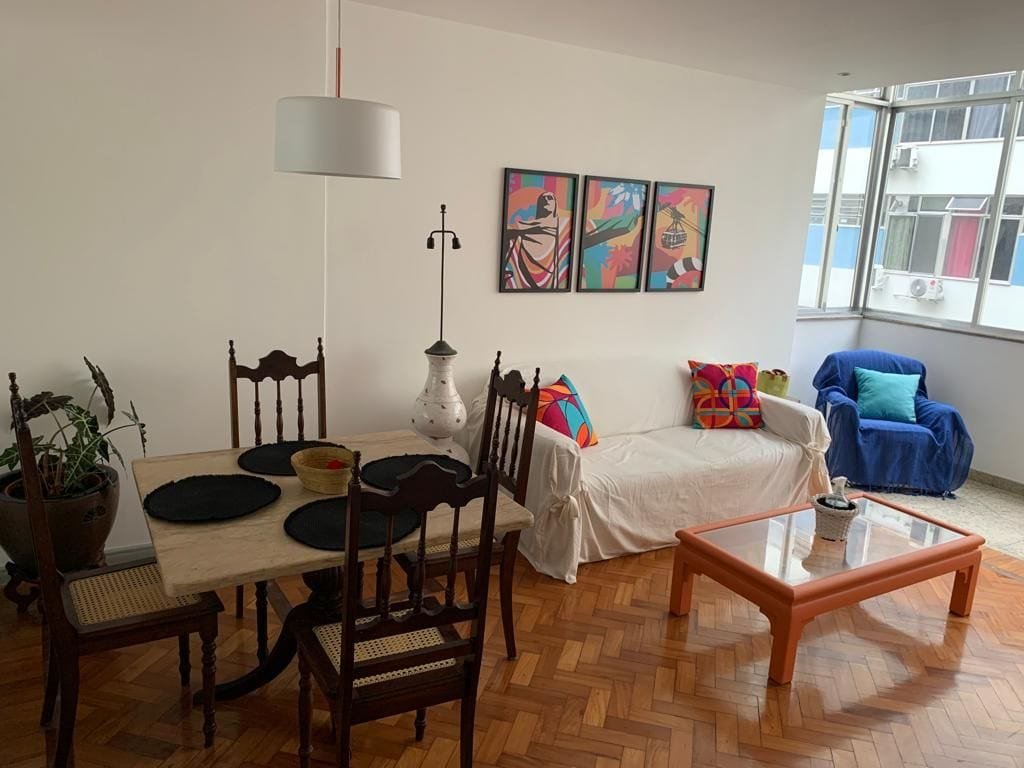 Copacabana! Lindo e especial! gallery image 4