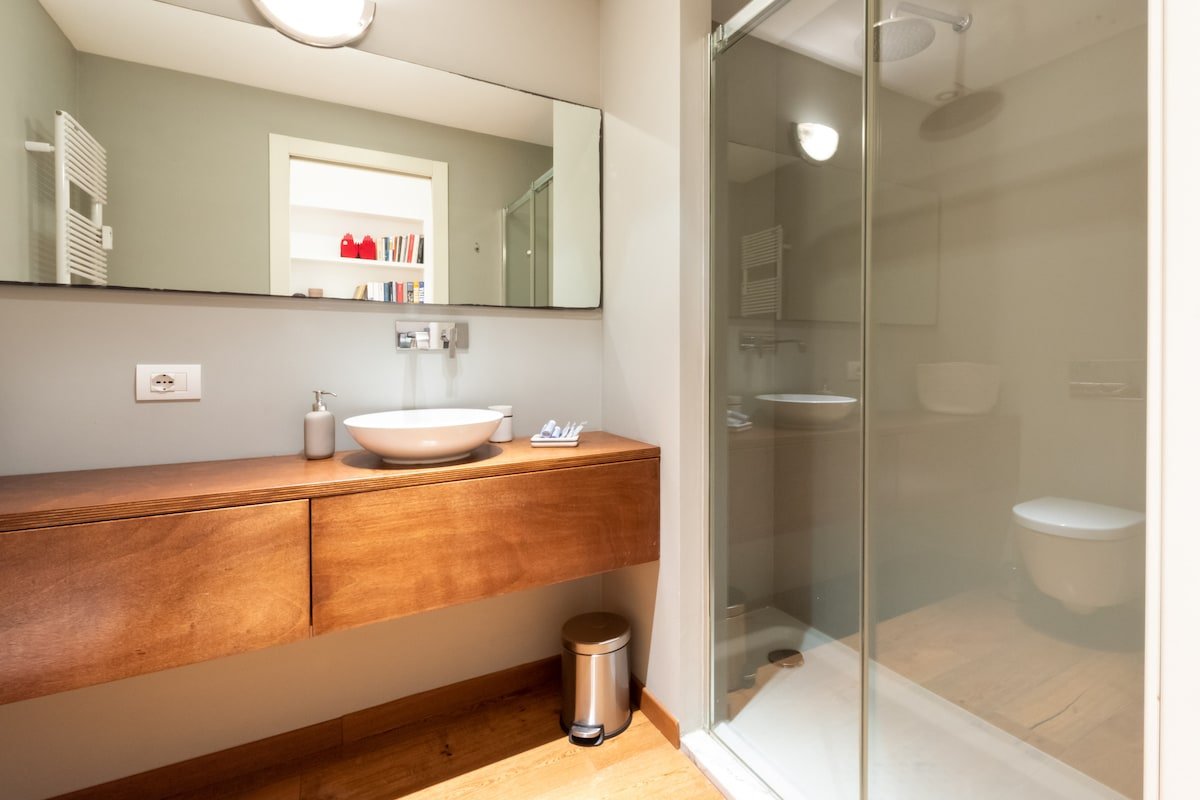 Corso di Porta Nuova 34: Downtown Jazz Vibes gallery image 5