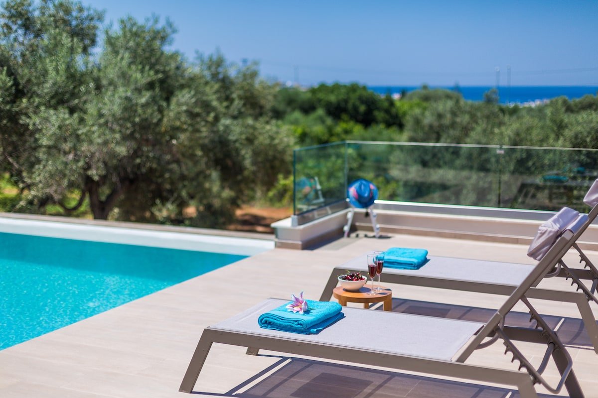 Villa Estel – Seaview, 1km from the sandy beach gallery image 4
