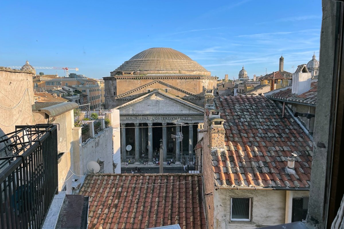 Pantheon in the window gallery image 2