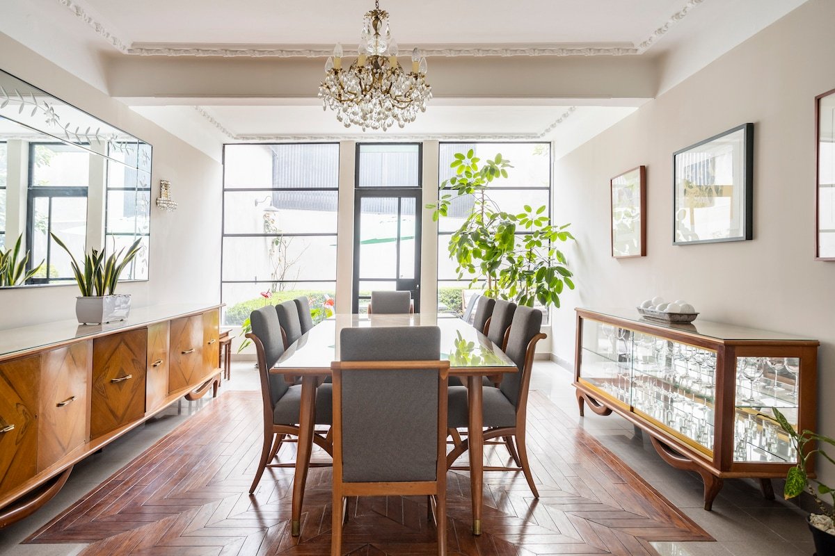 Art deco Condesa 5 BR house with a Rooftop gallery image 2