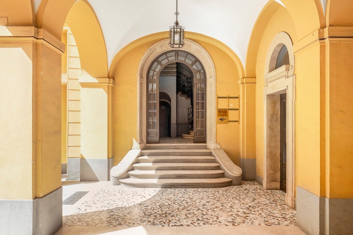 Villa Borghese Luxury One BR apartment gallery image 5