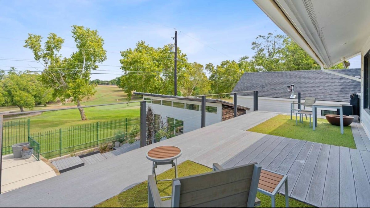 Upstay Luxury Golf Course Retreat w/ Pool & Patio gallery image 4