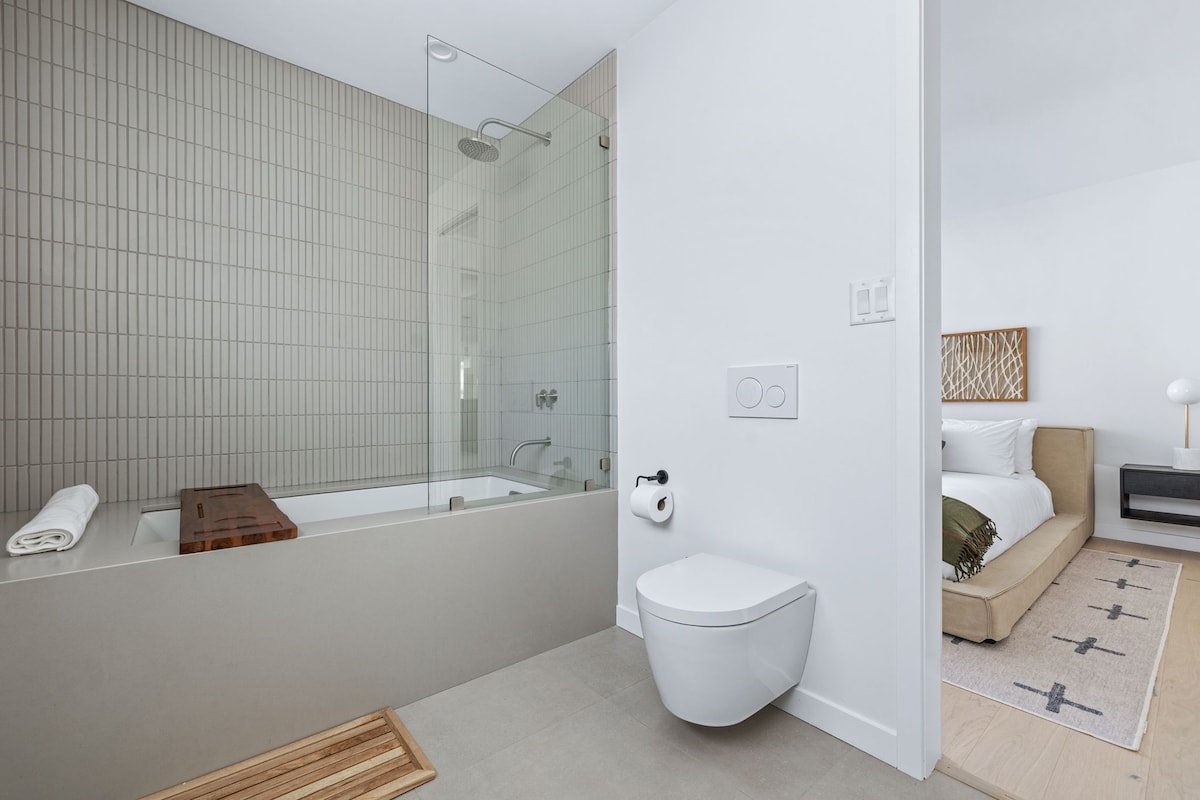 Hot Tub, Fire Pit and Zen Garden Paths gallery image 5