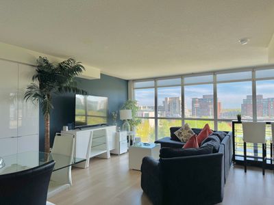 LakeView 2Bdrms/2Baths w/3 real beds&parking