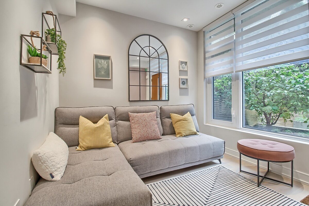 Luxury Townhouse in Downtown Toronto TH1 gallery image 5