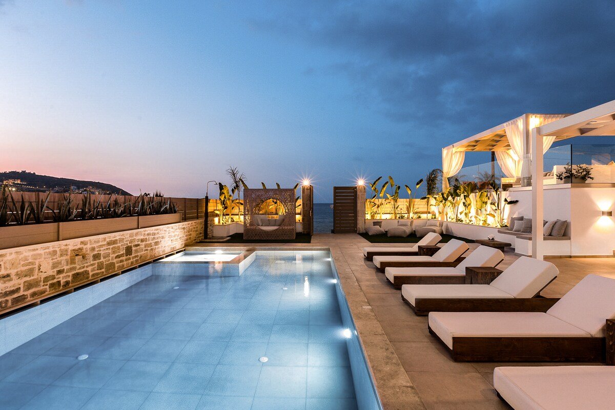 Villa Moana – Beachfront Coastal Dreams by Etouri gallery image 2