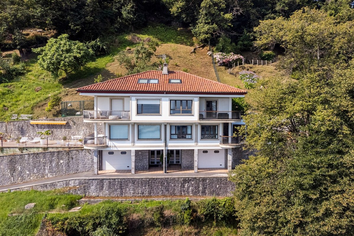 Villa Bahía de Getaria gallery image 2