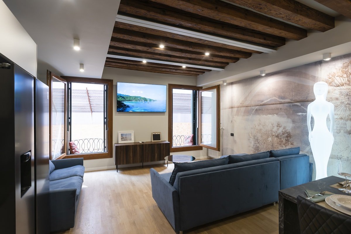 Rialto Prestige Apartment gallery image 2