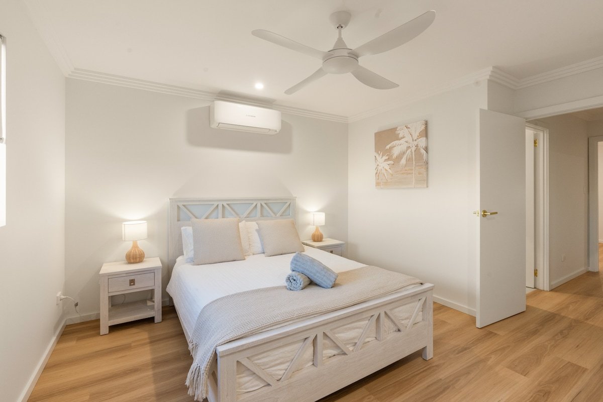 Exmouth Apartment 2×2 on the canal gallery image 2