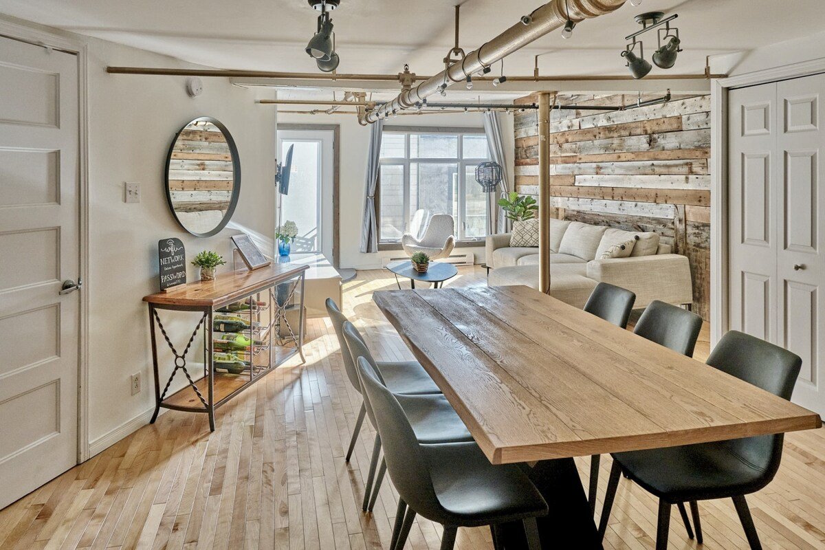 Deluxe Estate – Two in One Downtown Québec City gallery image 3