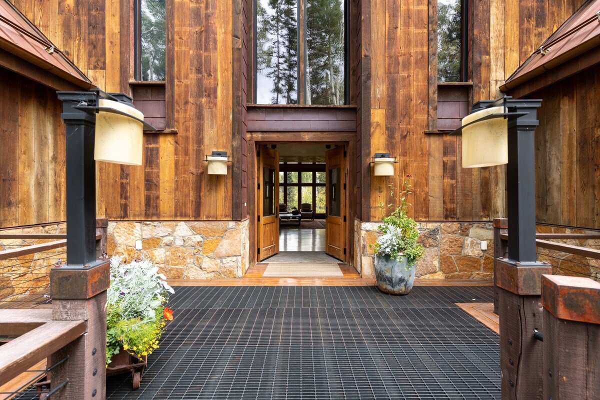 Alpenglow gallery image 3