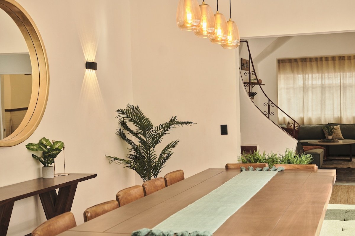 Spacious Chic Condesa 6BR Haven gallery image 4