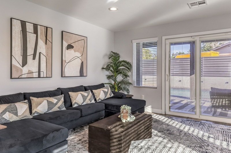 Elegant Villa 5BR, 4.5BA Pool/Hot Tub gallery image 4