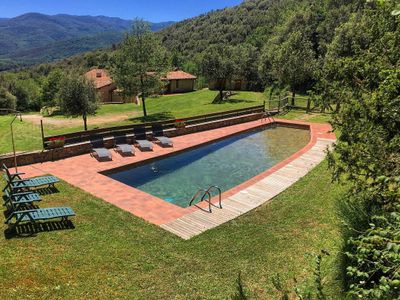 Espectacular masía con piscina y enorme jardín