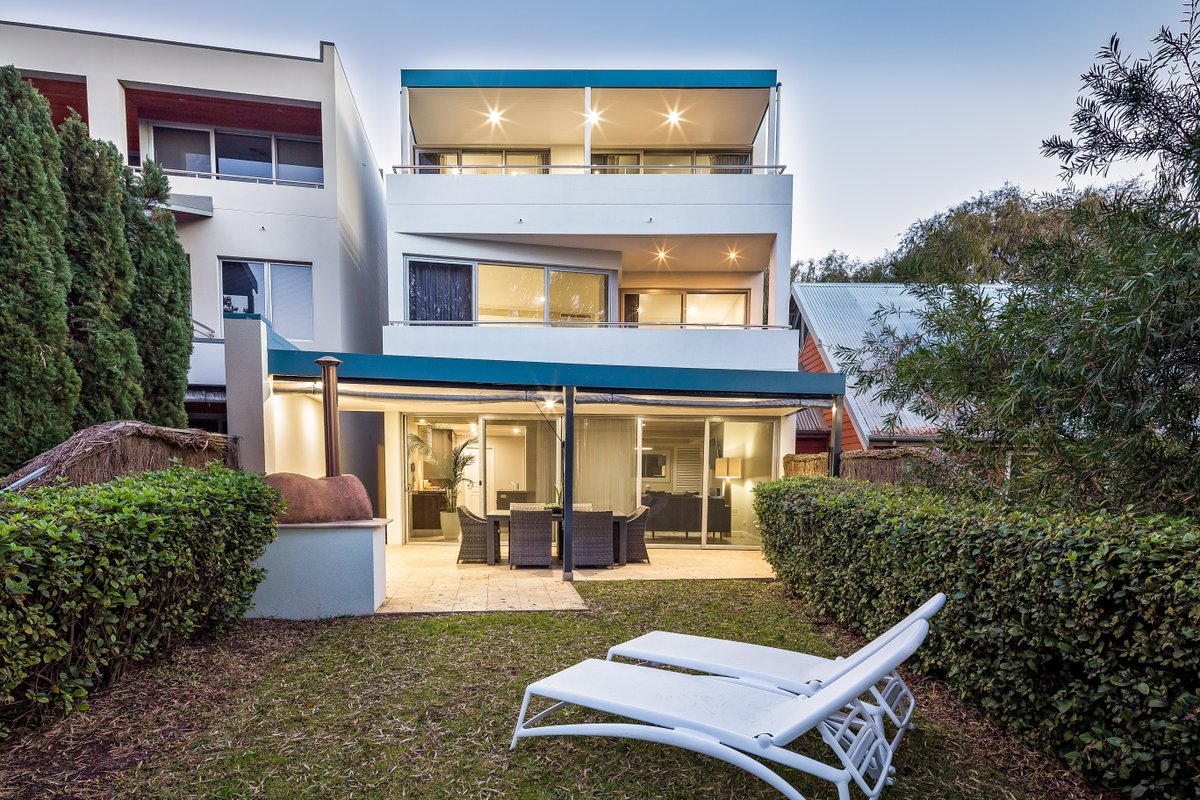 Azure—Beachside Resort Escape for Groups