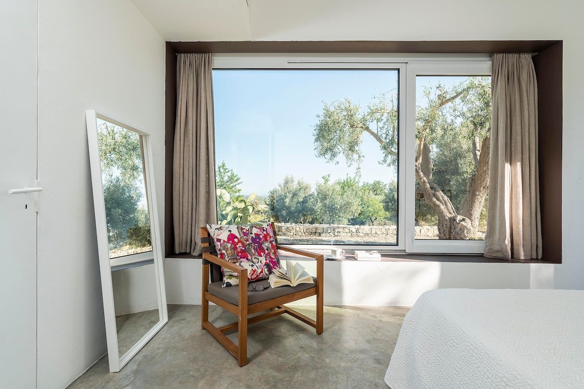 Luxury 4 bedrooms villa in Noto gallery image 2