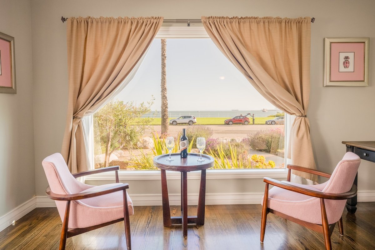 Luxurious Serene Ocean View Beach House gallery image 2