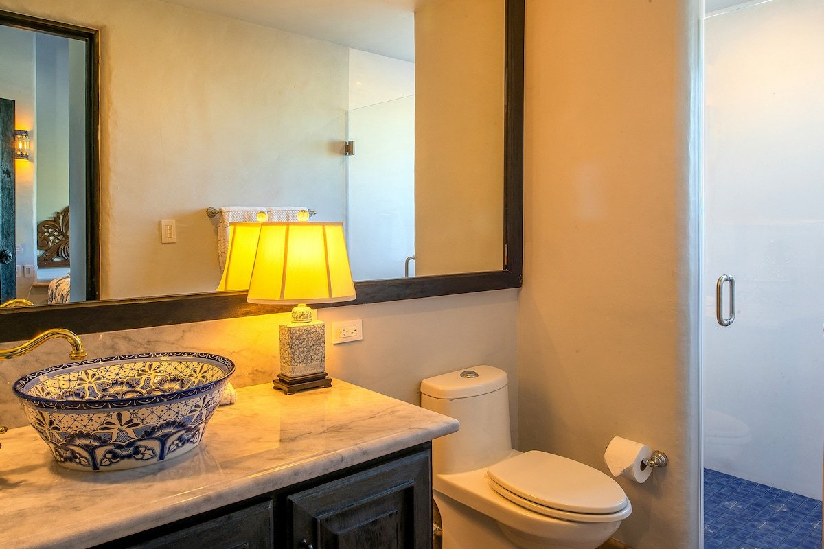 Walk to the Beach: Casa Bellamar de Cabo Colorado gallery image 4