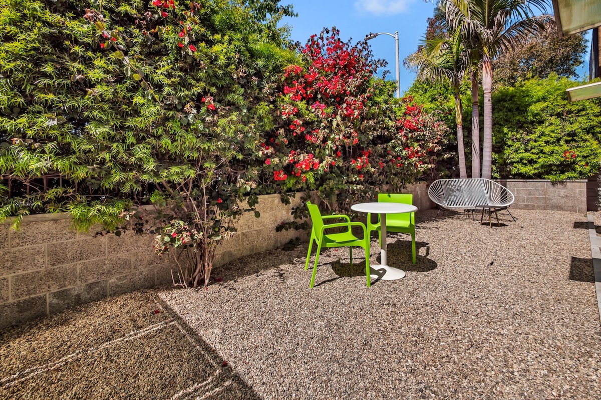 Modern Industrial Venice Home: 360 Degree Rooftop gallery image 5