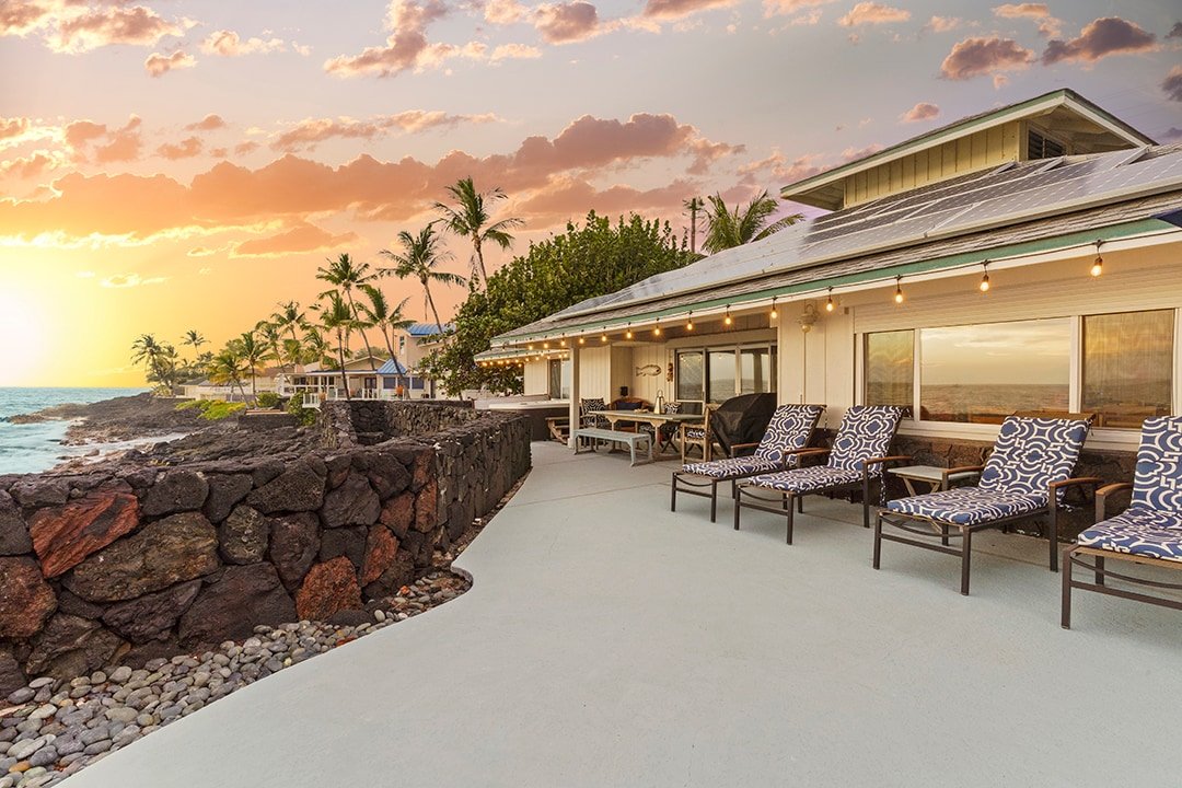 Stunning Ocean Front Home gallery image 4