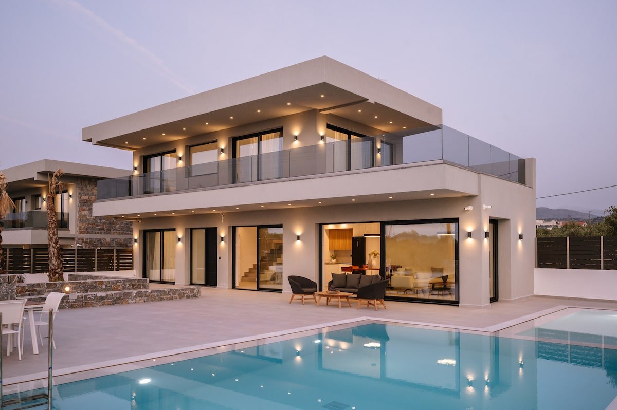 Villa Eugenia | 3BD Luxury Villa by Temma Villas gallery image 2