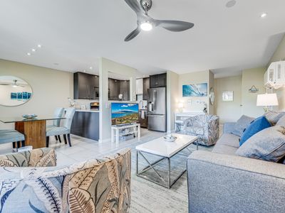 Beachy condo directly across from beach! Pool Hot