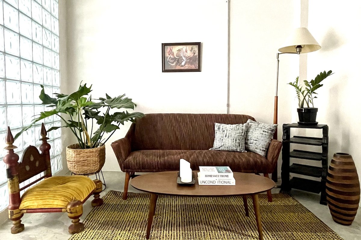 Tropical designer house 4BR in the hip area Ekamai gallery image 3