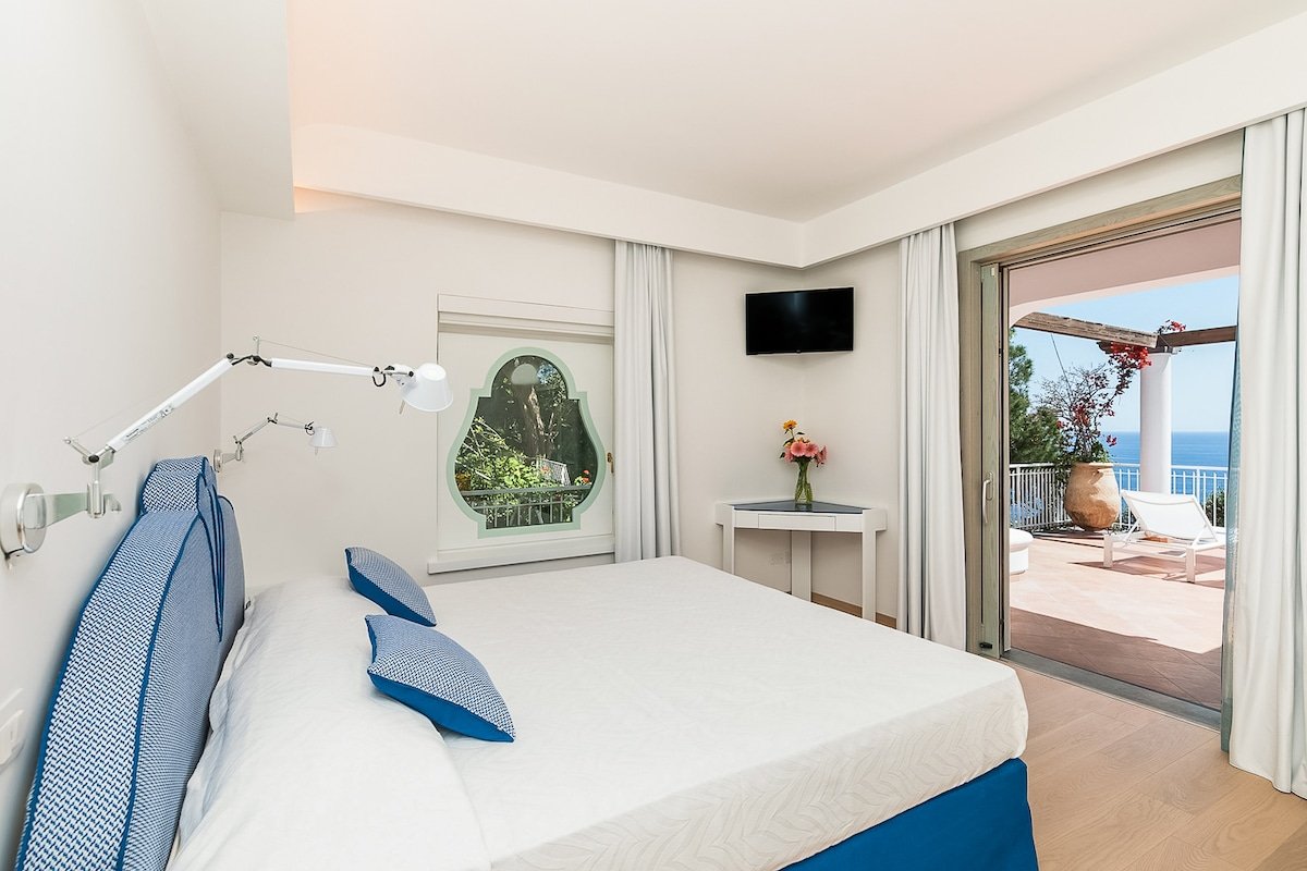 Villa Wisteria gallery image 2