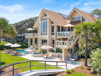 23 South Beach Lagoon