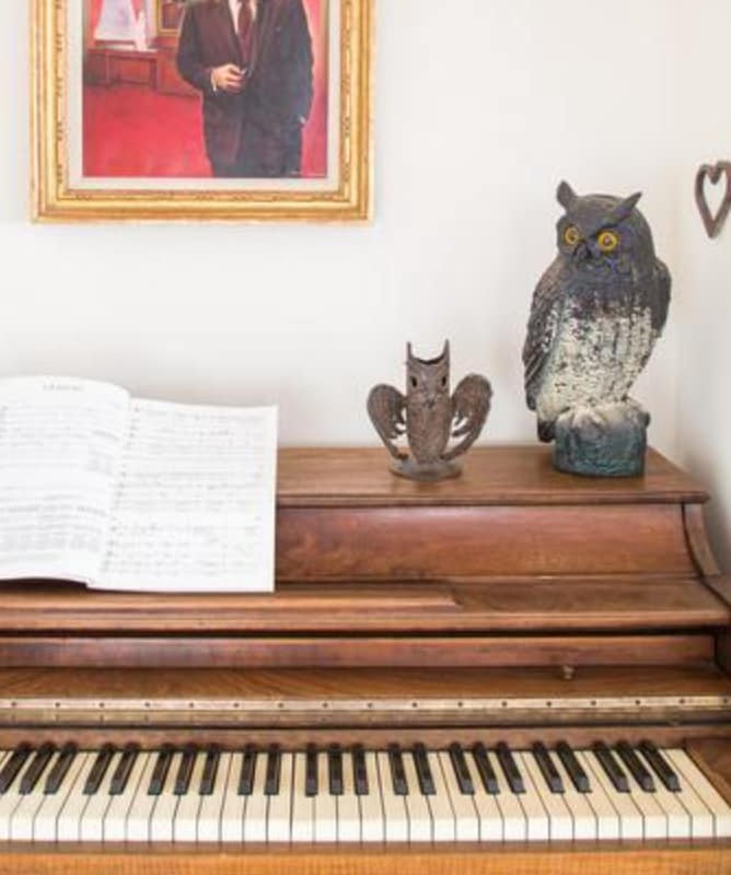 Artistic Penthouse with Deck + Piano gallery image 4