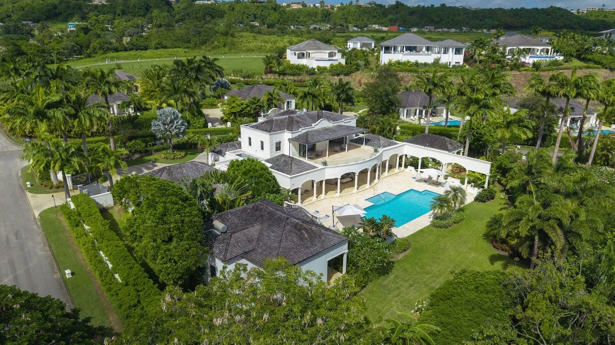 Monkey Manor, Royal Westmoreland