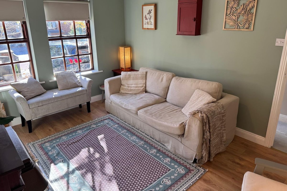 Newly refurbished 3 bedroom house that sleeps 6 gallery image 4