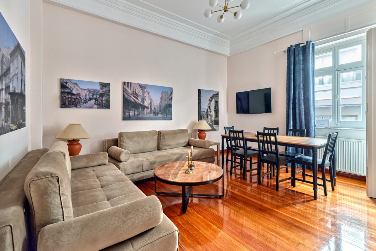 Elegant apartment in Syntagma square gallery image 4