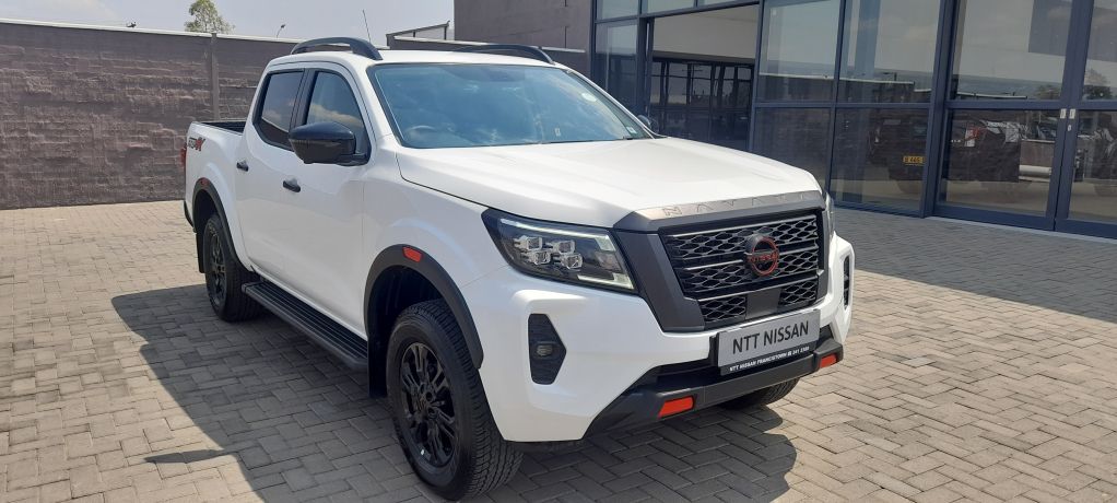 NISSAN NAVARA 2.5DDTI PRO-4X 4X4  for Sale in South Africa