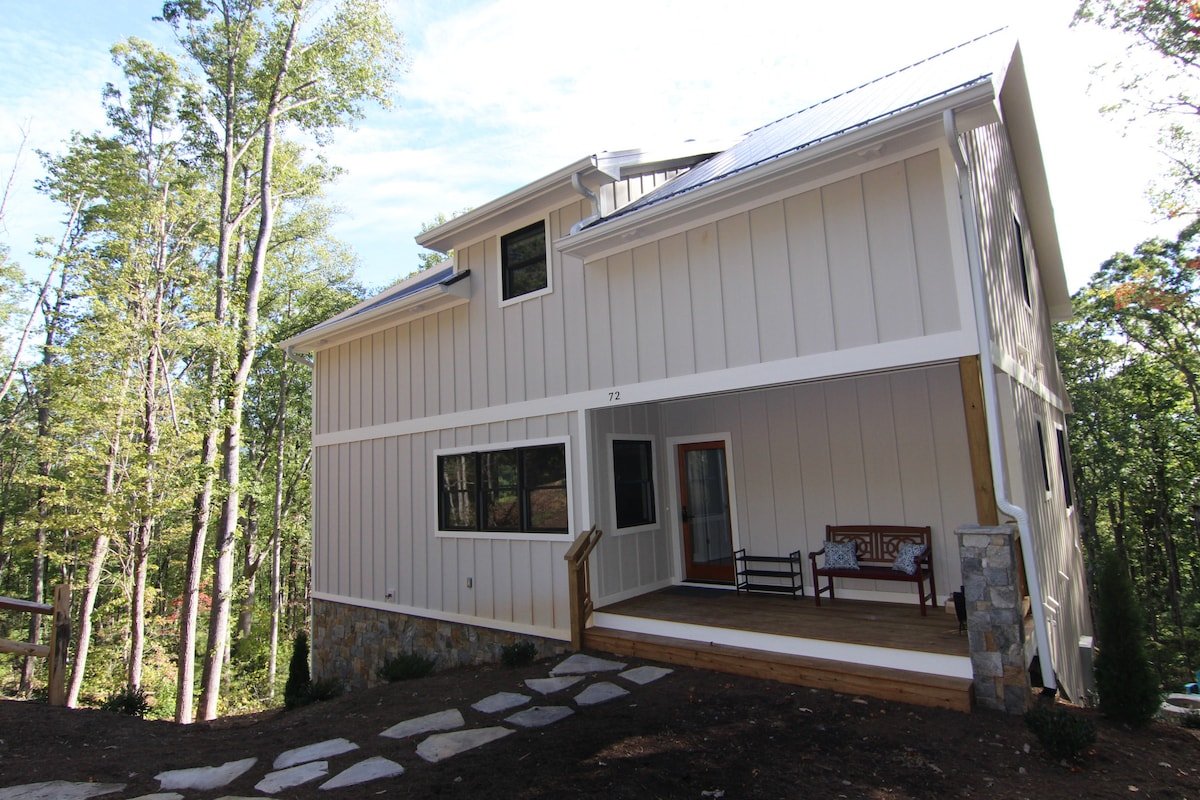 The Snookery ~ Refuge a Mountain w/ Hot Tub gallery image 3