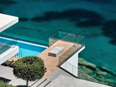 Beachfront Villa in Crete – Epavli Luxury Villa