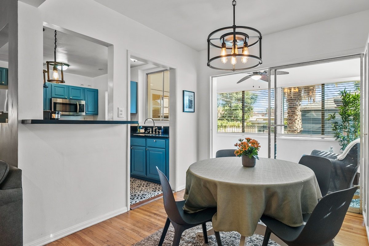 Game Room & Pool | Mins to Universal Studios NoHo gallery image 3