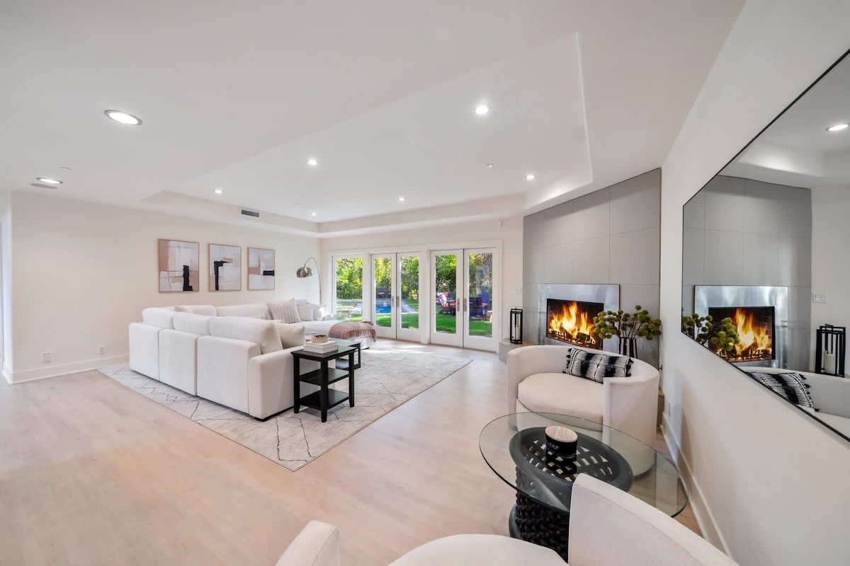 Luxury 6 BR Oasis – Angelo Estate gallery image 5