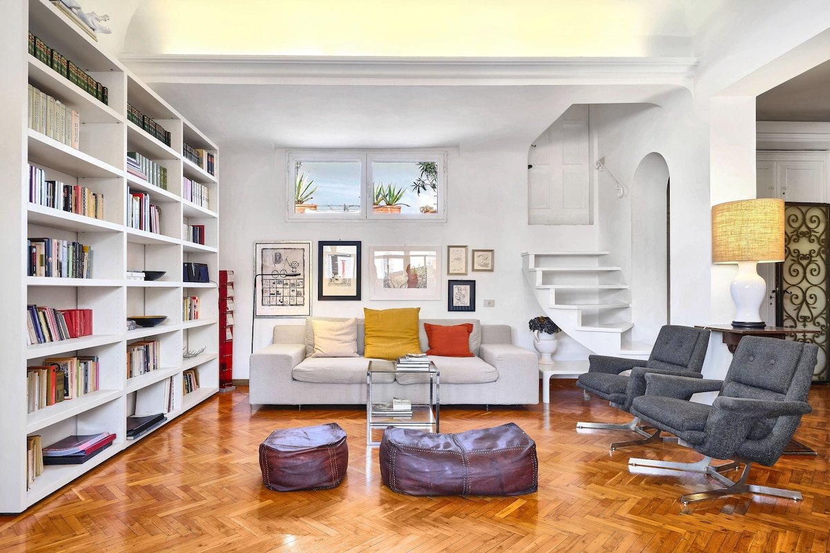 [Oltrarno Elegance] Hidden Gem with Florence Views gallery image 3