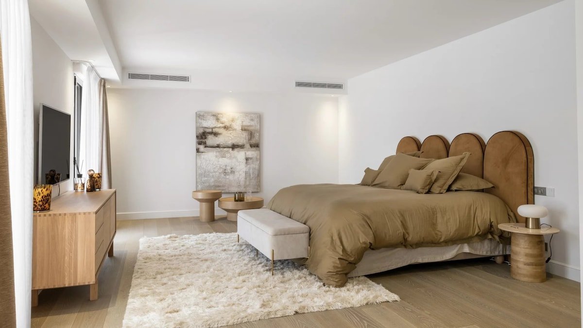 Superb Provencal villa in Mougins gallery image 4