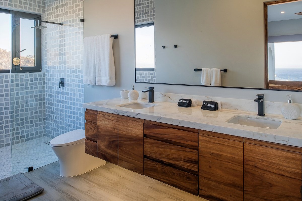 Luxury Estate & Views: Villa Chavez by Cabo Villas gallery image 4