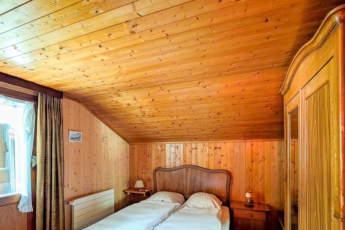 Haven of peace in Les Diablerets – private chalet gallery image 4