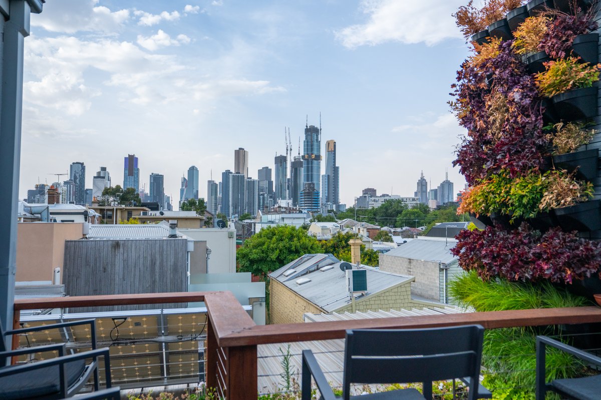 Modern South Melbourne Townhouse, sleeps eight