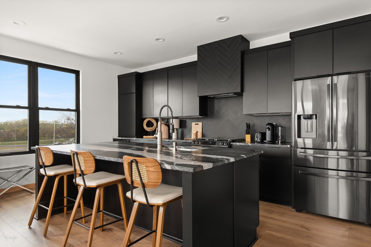 Karaoke Dreams | Entire Building | 2 Mi to BRDWY gallery image 4