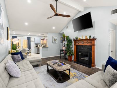 5BR/Game Room/Hot Tub/Big Yard/Sleeps 16/15 min DT